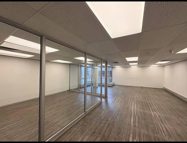 95M² OFFICE TO LET IN CLAREMONT